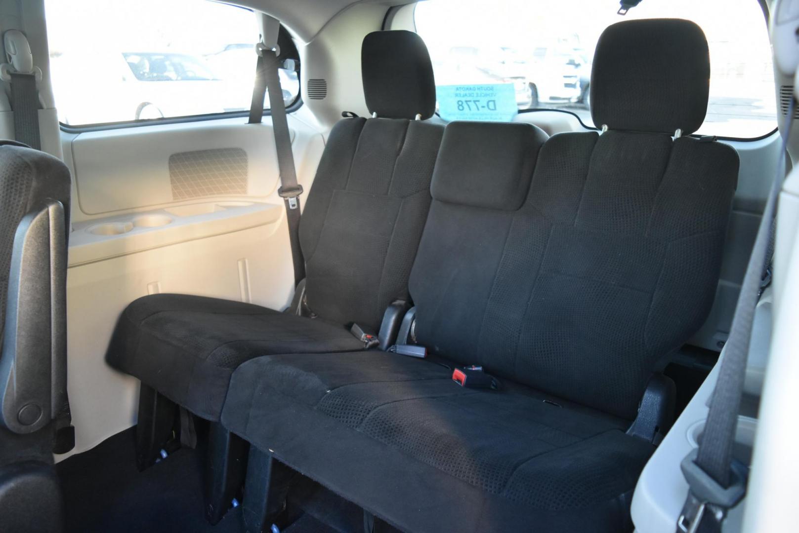 2013 Blue /Black Dodge Grand Caravan SE (2C4RDGBG6DR) with an 3.6L V6 DOHC 24V engine, 6-Speed Automatic - w/ OD transmission, located at 1600 E Hwy 44, Rapid City, SD, 57703, (605) 716-7878, 44.070232, -103.171410 - Photo#14