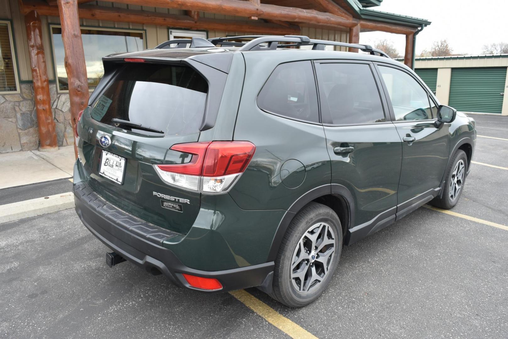2024 Green /Black Subaru Forester Premium (JF2SKADC2RH) with an 2.5L H4 SOHC 16V engine, CVT transmission, located at 1600 E Hwy 44, Rapid City, SD, 57703, (605) 716-7878, 44.070232, -103.171410 - Photo#6