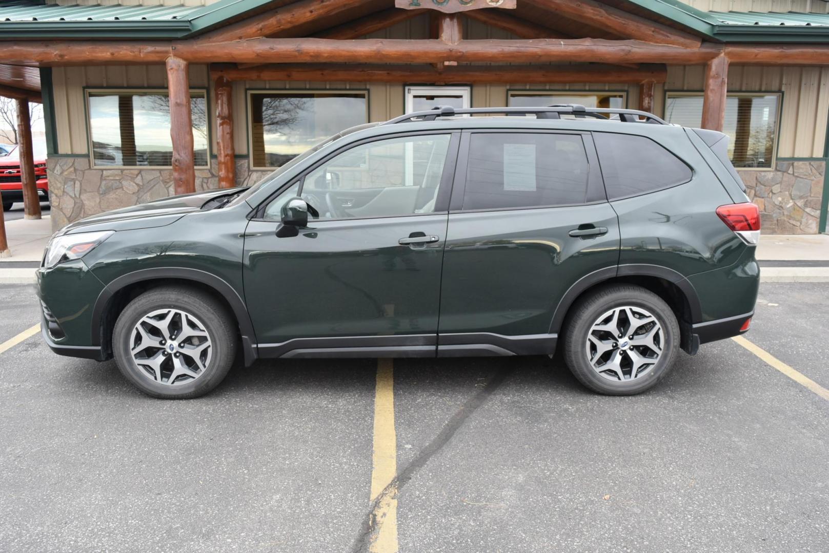 2024 Green /Black Subaru Forester Premium (JF2SKADC2RH) with an 2.5L H4 SOHC 16V engine, CVT transmission, located at 1600 E Hwy 44, Rapid City, SD, 57703, (605) 716-7878, 44.070232, -103.171410 - Photo#4