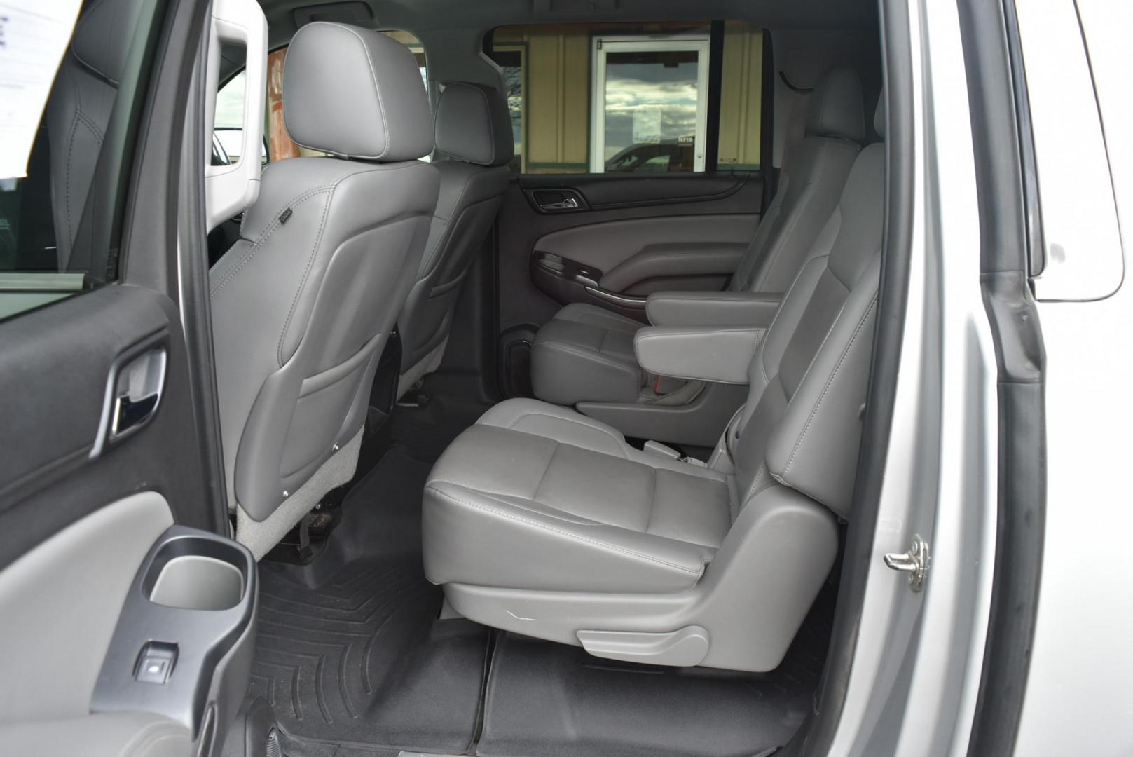 2015 Silver /Gray Chevrolet Suburban LT (1GNSKJKC2FR) with an 5.3L V8 ECOTEC3 WITH Active Fuel Management, Direct Injection and Variable Valve Timing engine, 6-Speed Automatic, Electronically Controlled transmission, located at 1600 E Hwy 44, Rapid City, SD, 57703, (605) 716-7878, 44.070232, -103.171410 - Photo#10