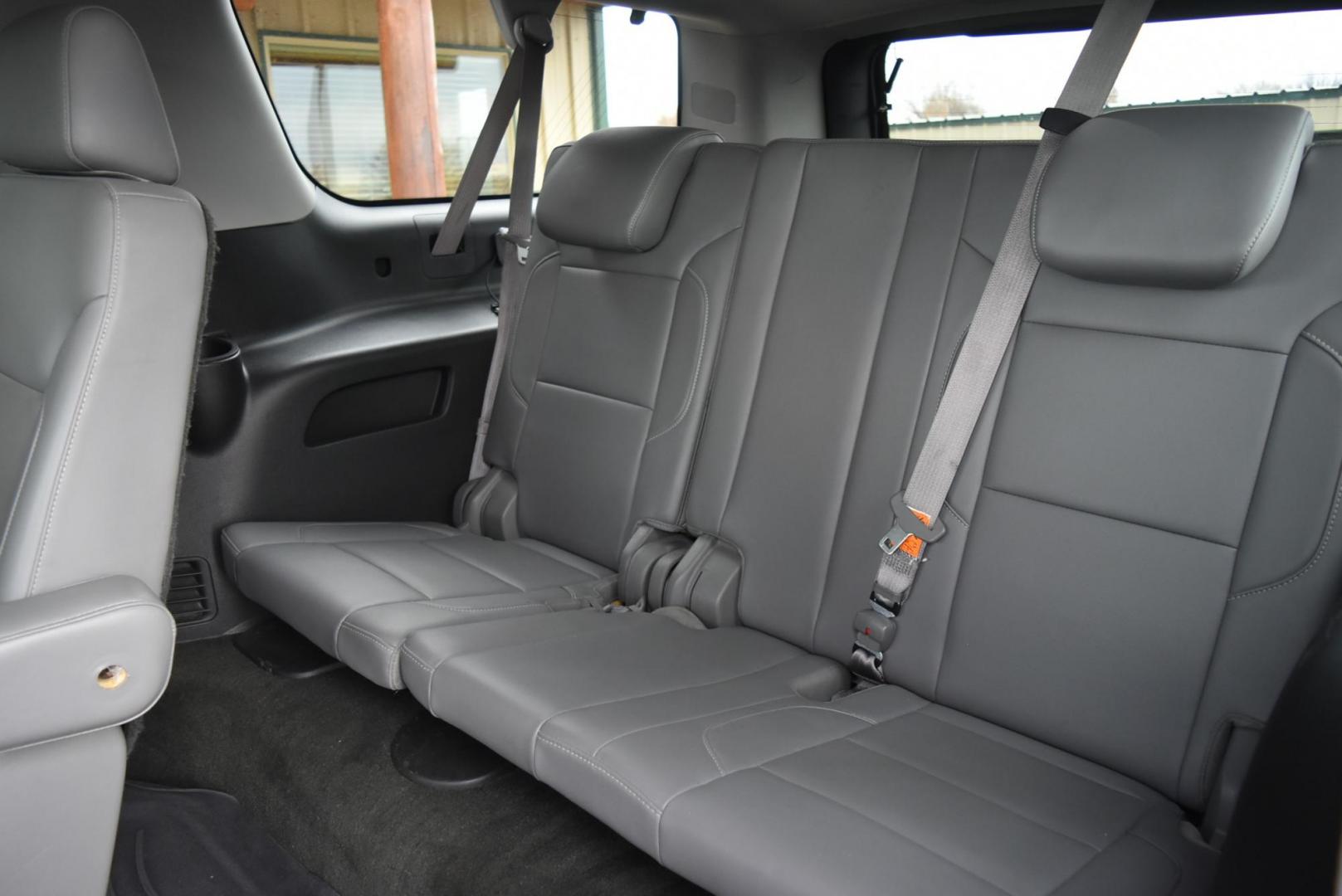 2015 Silver /Gray Chevrolet Suburban LT (1GNSKJKC2FR) with an 5.3L V8 ECOTEC3 WITH Active Fuel Management, Direct Injection and Variable Valve Timing engine, 6-Speed Automatic, Electronically Controlled transmission, located at 1600 E Hwy 44, Rapid City, SD, 57703, (605) 716-7878, 44.070232, -103.171410 - Photo#11