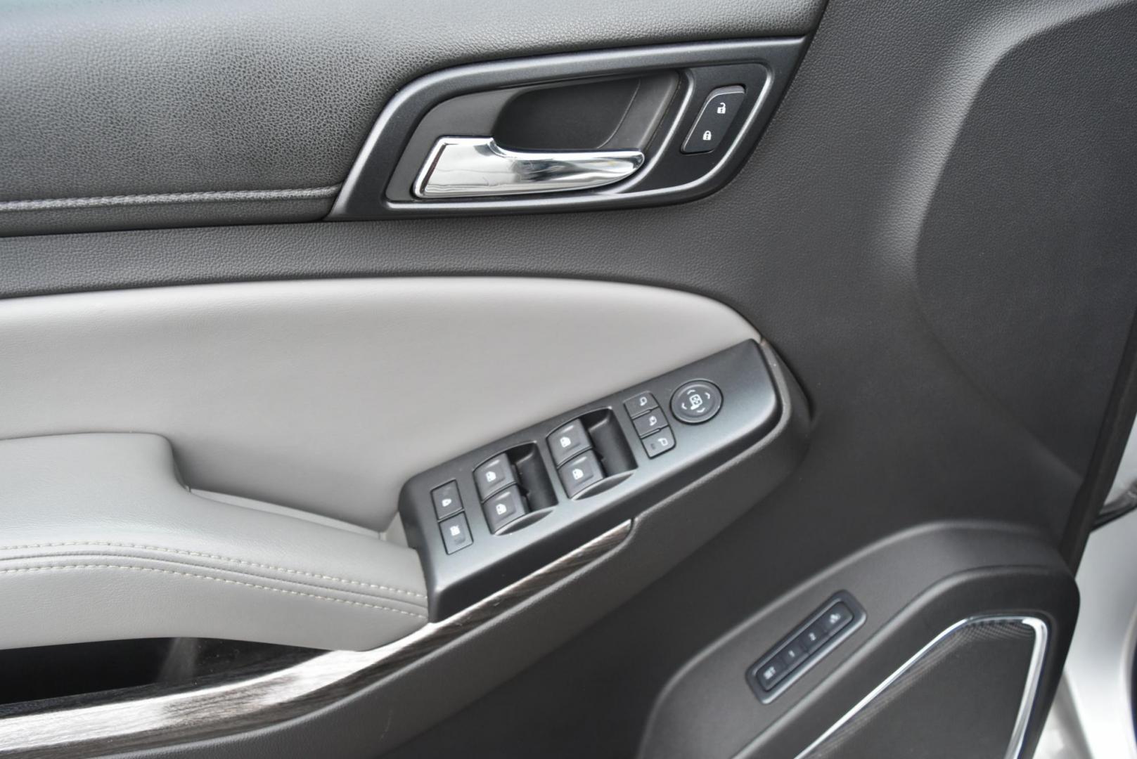 2015 Silver /Gray Chevrolet Suburban LT (1GNSKJKC2FR) with an 5.3L V8 ECOTEC3 WITH Active Fuel Management, Direct Injection and Variable Valve Timing engine, 6-Speed Automatic, Electronically Controlled transmission, located at 1600 E Hwy 44, Rapid City, SD, 57703, (605) 716-7878, 44.070232, -103.171410 - Photo#14