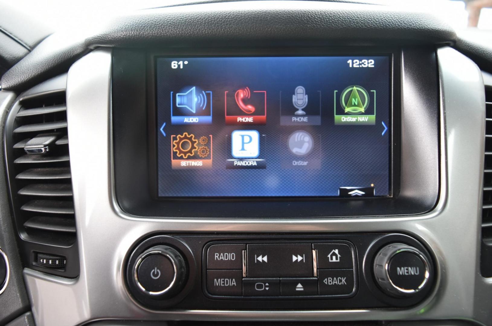 2015 Silver /Gray Chevrolet Suburban LT (1GNSKJKC2FR) with an 5.3L V8 ECOTEC3 WITH Active Fuel Management, Direct Injection and Variable Valve Timing engine, 6-Speed Automatic, Electronically Controlled transmission, located at 1600 E Hwy 44, Rapid City, SD, 57703, (605) 716-7878, 44.070232, -103.171410 - Photo#22