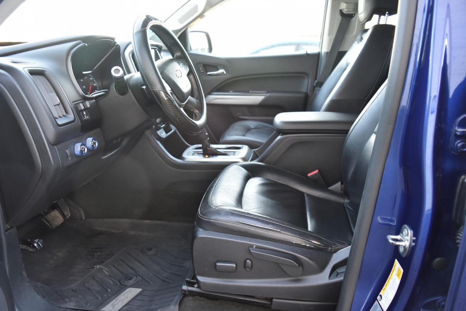 2016 Laser Blue /Black Chevrolet Colorado LT (1GCPTCE17G1) with an 2.8L 4Cyl Duramax Turbo Diesel engine, 6-Speed Automatic transmission, located at 1600 E Hwy 44, Rapid City, SD, 57703, (605) 716-7878, 44.070232, -103.171410 - Photo#9