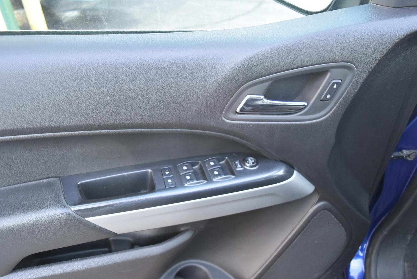 2016 Laser Blue /Black Chevrolet Colorado LT (1GCPTCE17G1) with an 2.8L 4Cyl Duramax Turbo Diesel engine, 6-Speed Automatic transmission, located at 1600 E Hwy 44, Rapid City, SD, 57703, (605) 716-7878, 44.070232, -103.171410 - Photo#13