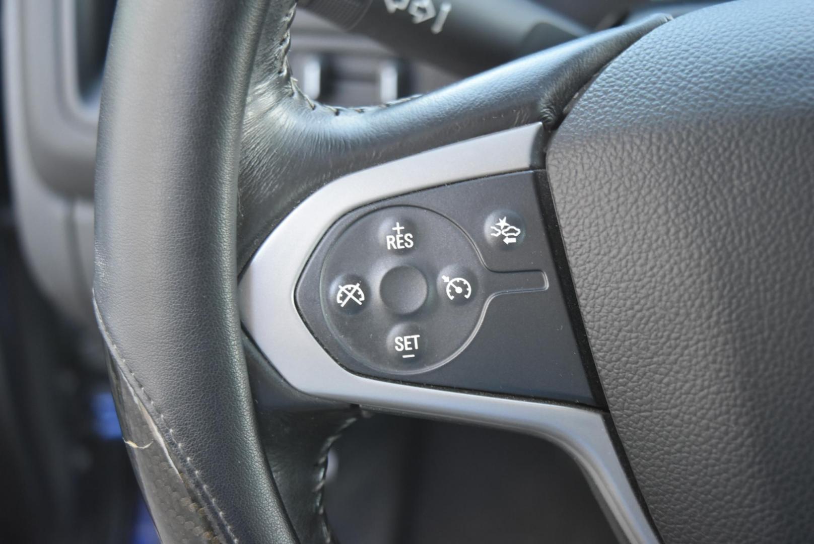 2016 Laser Blue /Black Chevrolet Colorado LT (1GCPTCE17G1) with an 2.8L 4Cyl Duramax Turbo Diesel engine, 6-Speed Automatic transmission, located at 1600 E Hwy 44, Rapid City, SD, 57703, (605) 716-7878, 44.070232, -103.171410 - Photo#16