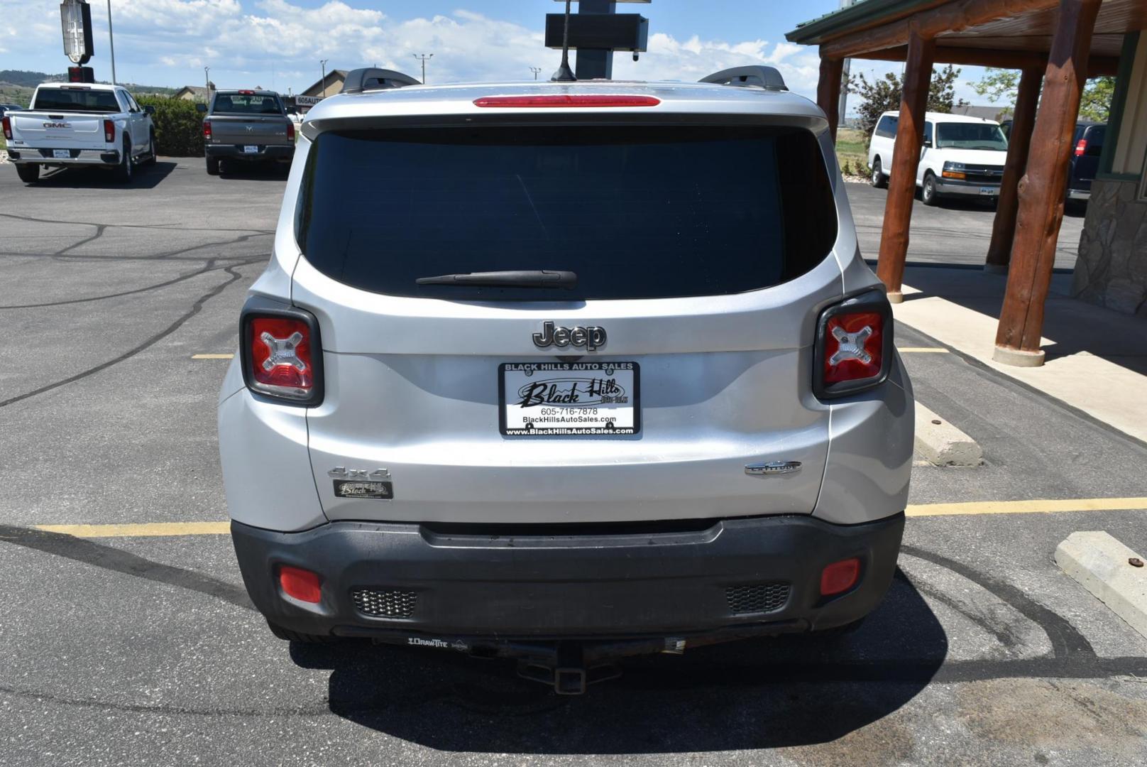 2016 Silver /Black Jeep Renegade Latitude (ZACCJBBT4GP) with an 2.4L L4 DOHC 16V engine, 9-Speed Automatic transmission, located at 1600 E Hwy 44, Rapid City, SD, 57703, (605) 716-7878, 44.070232, -103.171410 - Photo#7