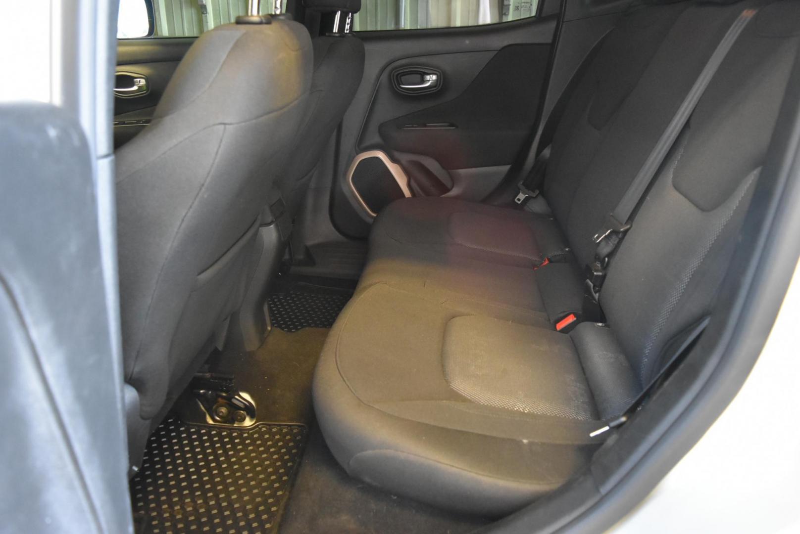 2016 Silver /Black Jeep Renegade Latitude (ZACCJBBT4GP) with an 2.4L L4 DOHC 16V engine, 9-Speed Automatic transmission, located at 1600 E Hwy 44, Rapid City, SD, 57703, (605) 716-7878, 44.070232, -103.171410 - Photo#12