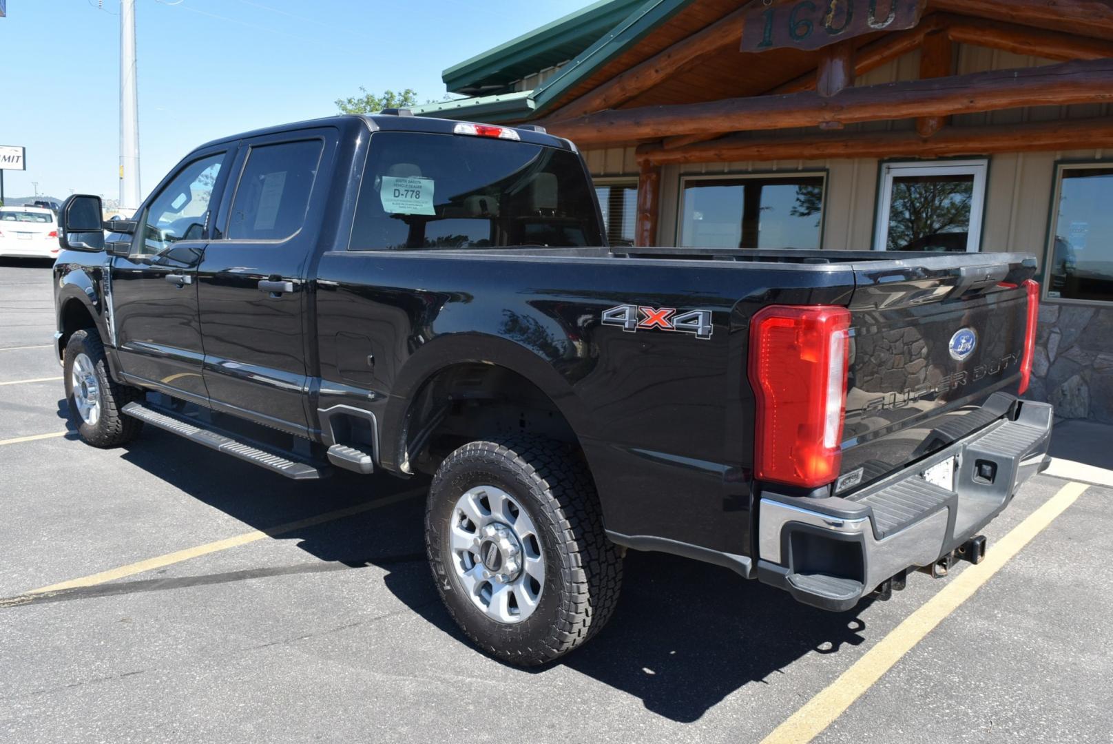 2023 Black /gray Ford F-250 SD XLT (1FT7W2BN5PE) with an 7.3L V8 OHV 16V engine, 10-Speed Torqshift Automatic transmission, located at 1600 E Hwy 44, Rapid City, SD, 57703, (605) 716-7878, 44.070232, -103.171410 - Nice Clean truck, New tires, ready to go- Photo#6