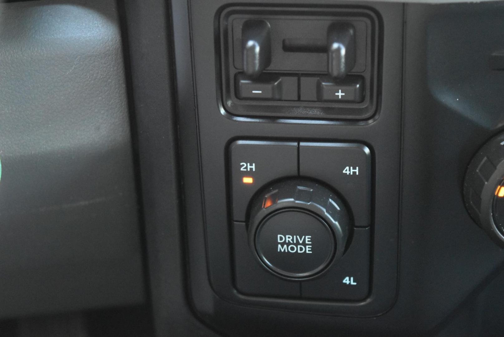 2023 Black /gray Ford F-250 SD XLT (1FT7W2BN5PE) with an 7.3L V8 OHV 16V engine, 10-Speed Torqshift Automatic transmission, located at 1600 E Hwy 44, Rapid City, SD, 57703, (605) 716-7878, 44.070232, -103.171410 - Nice Clean truck, New tires, ready to go- Photo#21