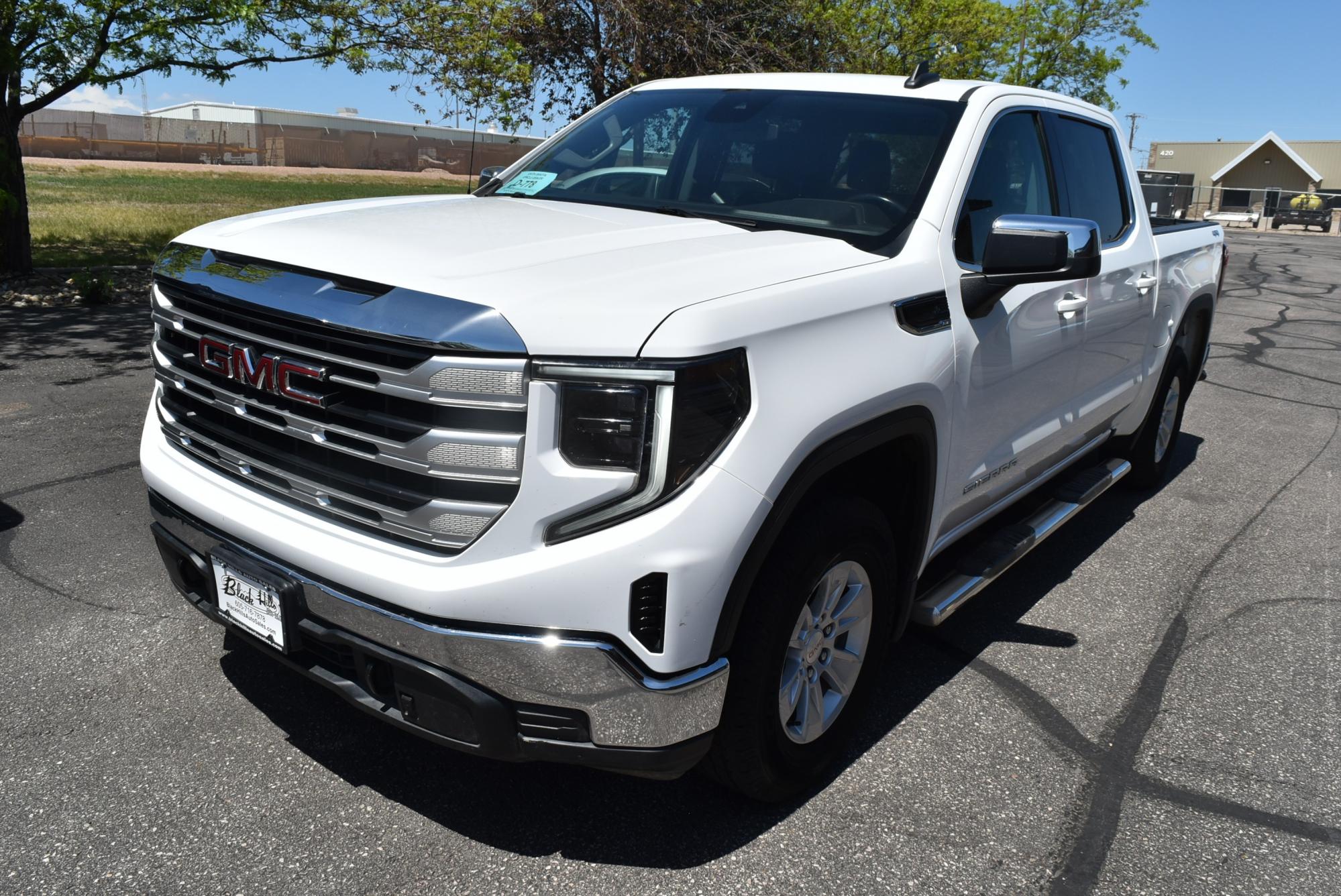 2022 GMC Sierra 1500 SLE Crew Cab 4WD