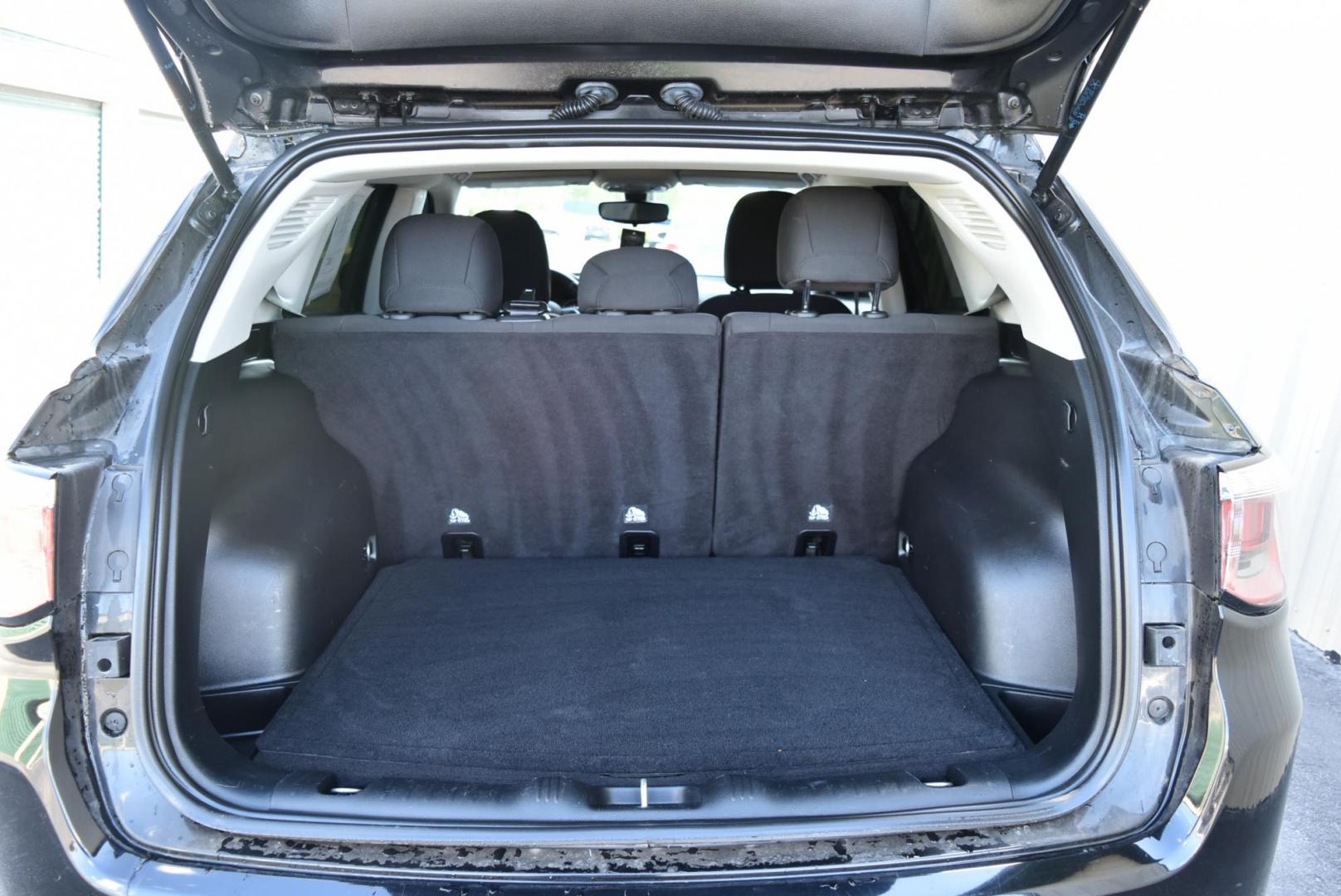 2019 Black /Black Jeep Compass Sport 4WD (3C4NJDAB9KT) with an 2.4L L4 DOHC 16V engine, 6M transmission, located at 1600 E Hwy 44, Rapid City, SD, 57703, (605) 716-7878, 44.070232, -103.171410 - Photo#31