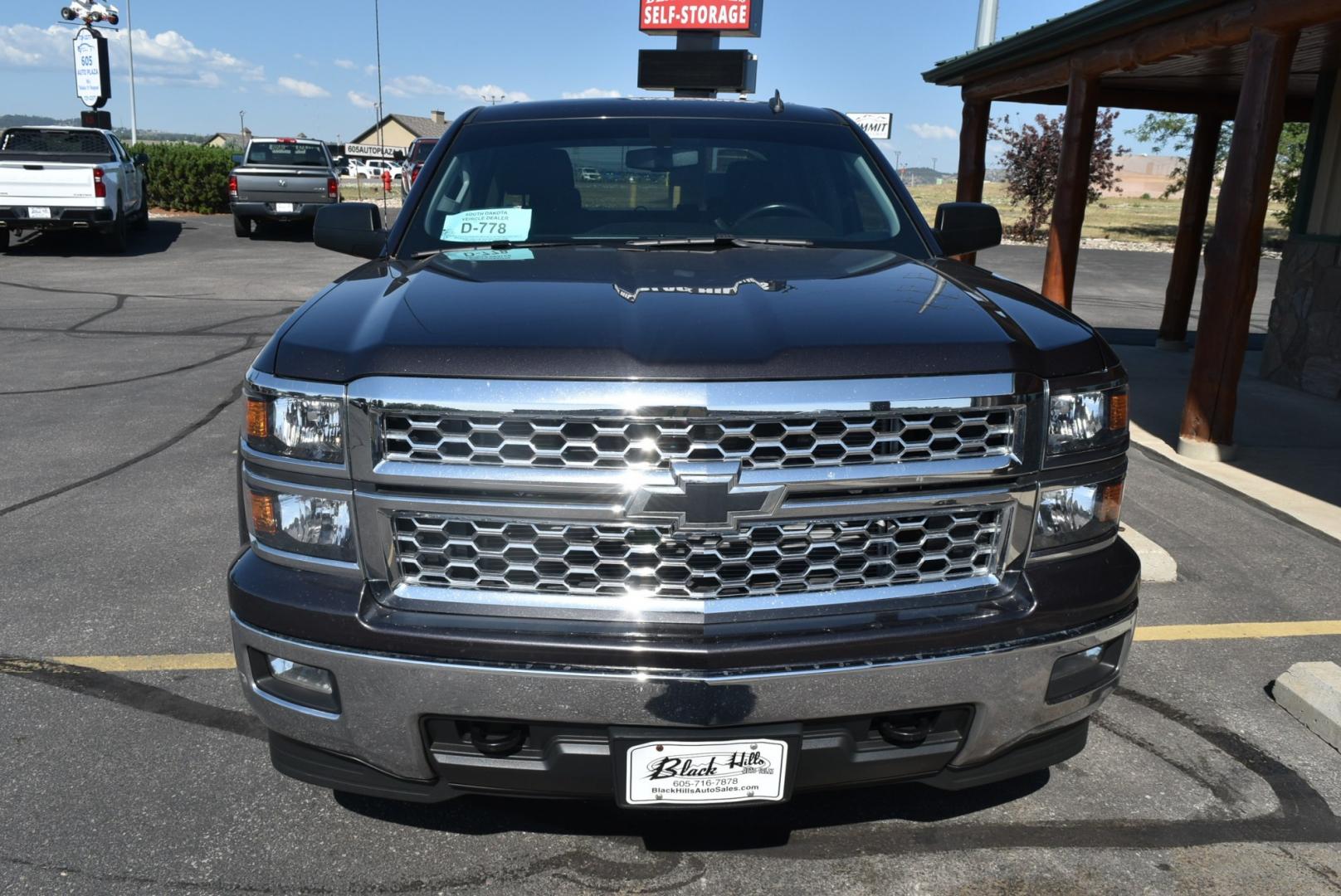 2014 Gray /Black Chevrolet Silverado 1500 LT (3GCUKREC5EG) with an 5.3L V-8 Ecotec3 with Active Fuel Management, Direct Injection and Variable Valve Timing engine, 6-Speed Automatic, Electronically Controlled transmission, located at 1600 E Hwy 44, Rapid City, SD, 57703, (605) 716-7878, 44.070232, -103.171410- Photo#2