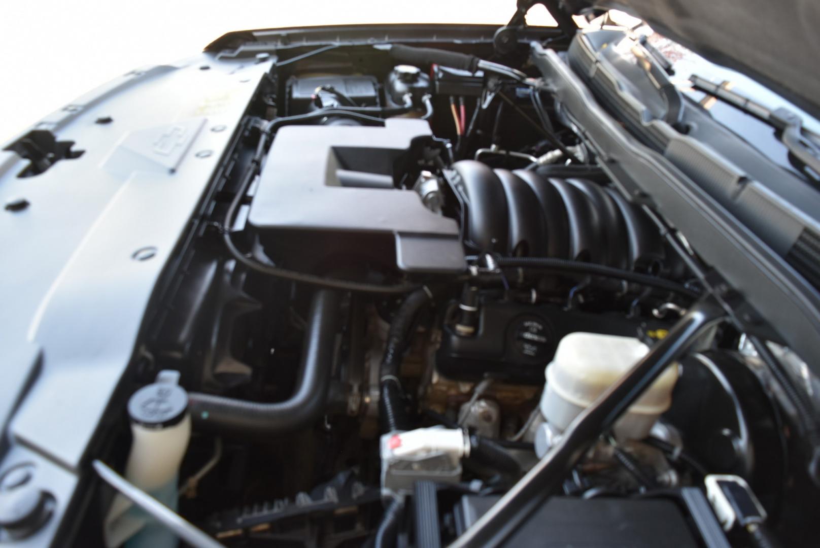 2014 Gray /Black Chevrolet Silverado 1500 LT (3GCUKREC5EG) with an 5.3L V-8 Ecotec3 with Active Fuel Management, Direct Injection and Variable Valve Timing engine, 6-Speed Automatic, Electronically Controlled transmission, located at 1600 E Hwy 44, Rapid City, SD, 57703, (605) 716-7878, 44.070232, -103.171410- Photo#32