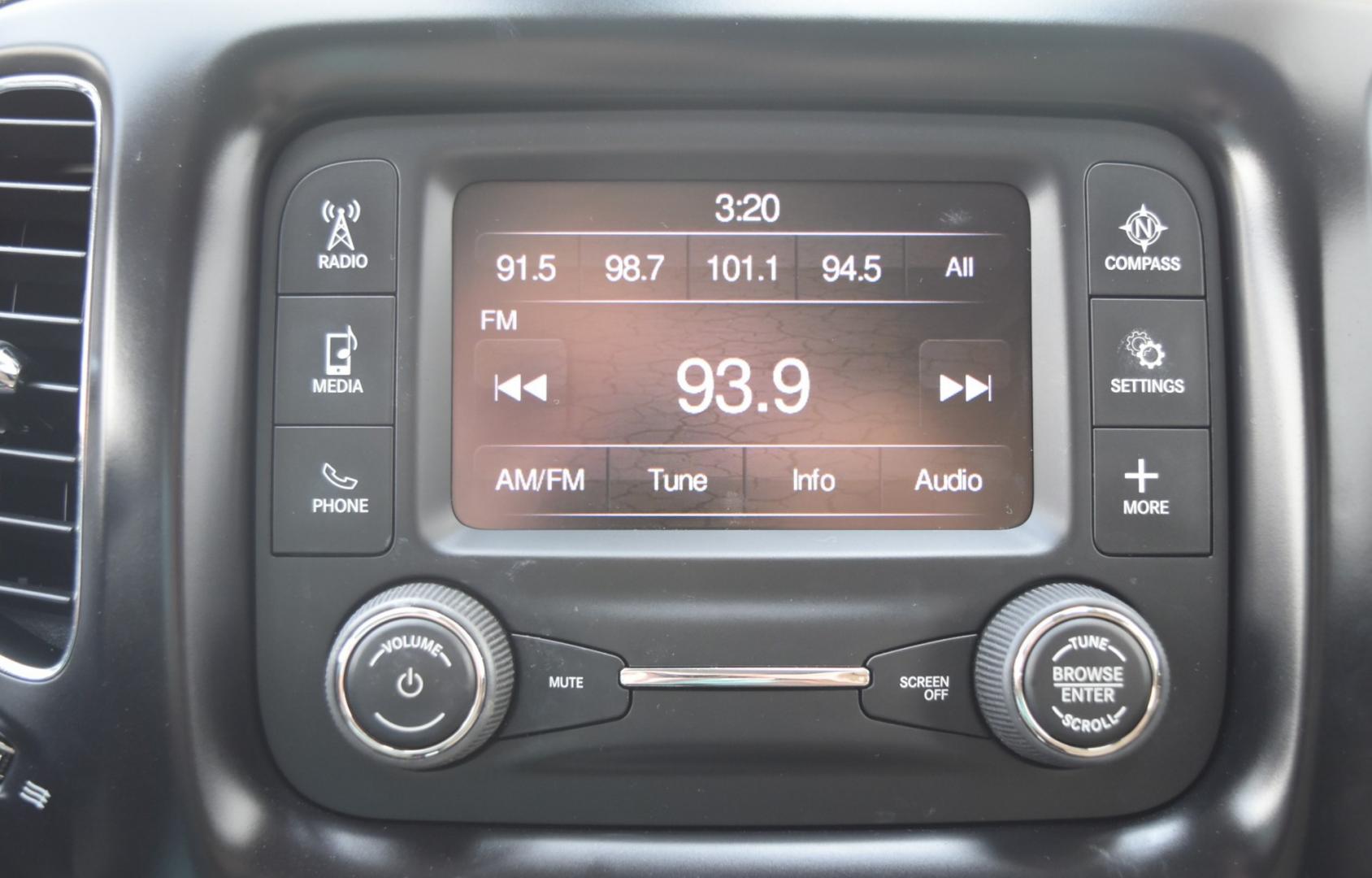 2018 Gray /TAN Jeep Compass Sport (3C4NJDAB9JT) with an 2.4L 4 Cyl MultiAir engine, 9-Speed Automatic transmission, located at 1600 E Hwy 44, Rapid City, SD, 57703, (605) 716-7878, 44.070232, -103.171410- Photo#19