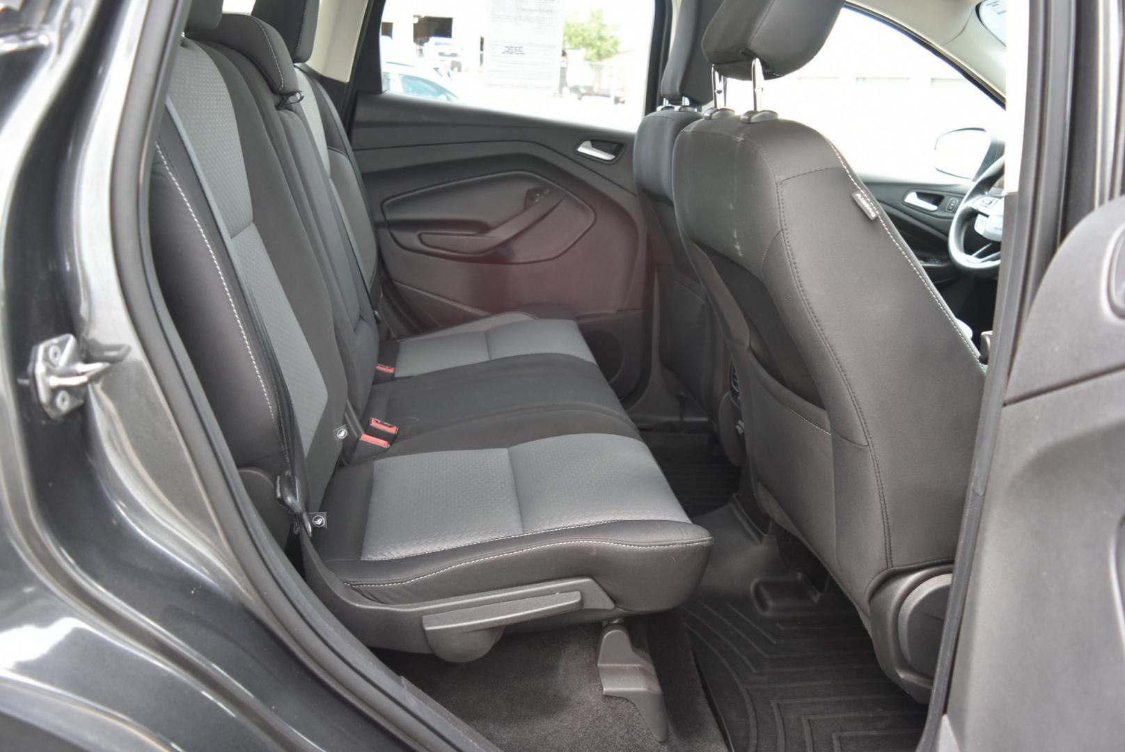 2018 Gray Ford Escape SE (1FMCU9GD6JU) with an 1.5L 4 Cyl Ecoboost engine, 6-Speed Automatic transmission, located at 1600 E Hwy 44, Rapid City, SD, 57703, (605) 716-7878, 44.070232, -103.171410- Photo#11