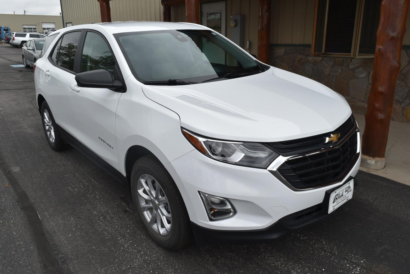 2020 White Chevrolet Equinox LS (3GNAXSEV1LS) with an 1,5L 4Cyl Turbo engine, 6-Speed Automatic transmission, located at 1600 E Hwy 44, Rapid City, SD, 57703, (605) 716-7878, 44.070232, -103.171410- Photo#1