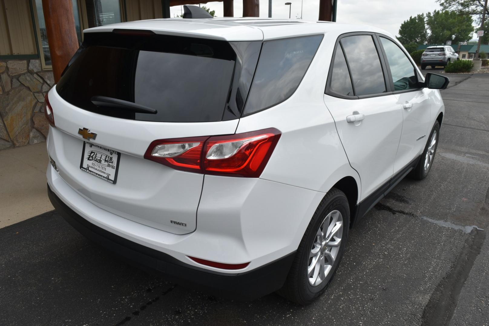 2020 White Chevrolet Equinox LS (3GNAXSEV1LS) with an 1,5L 4Cyl Turbo engine, 6-Speed Automatic transmission, located at 1600 E Hwy 44, Rapid City, SD, 57703, (605) 716-7878, 44.070232, -103.171410- Photo#8