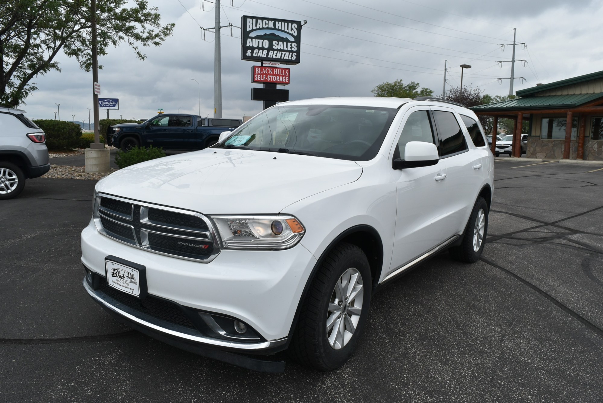 photo of 2019 Dodge Durango SXT AWD
