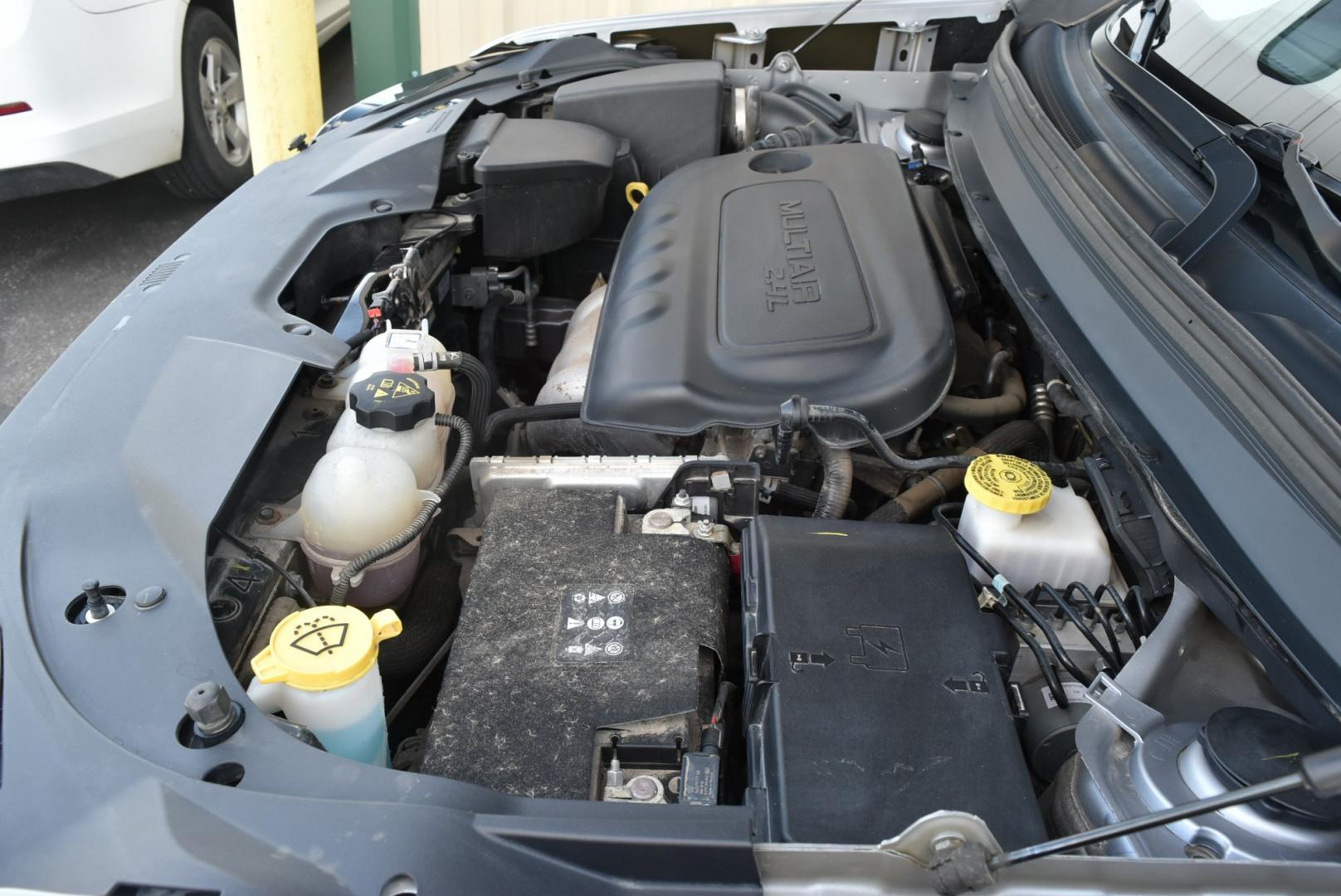2019 Gray Jeep Cherokee Latitude (1C4PJMCB2KD) with an 2.4L L4 DOHC 16V engine, 9-Speed Automatic transmission, located at 1600 E Hwy 44, Rapid City, SD, 57703, (605) 716-7878, 44.070232, -103.171410- Photo#30