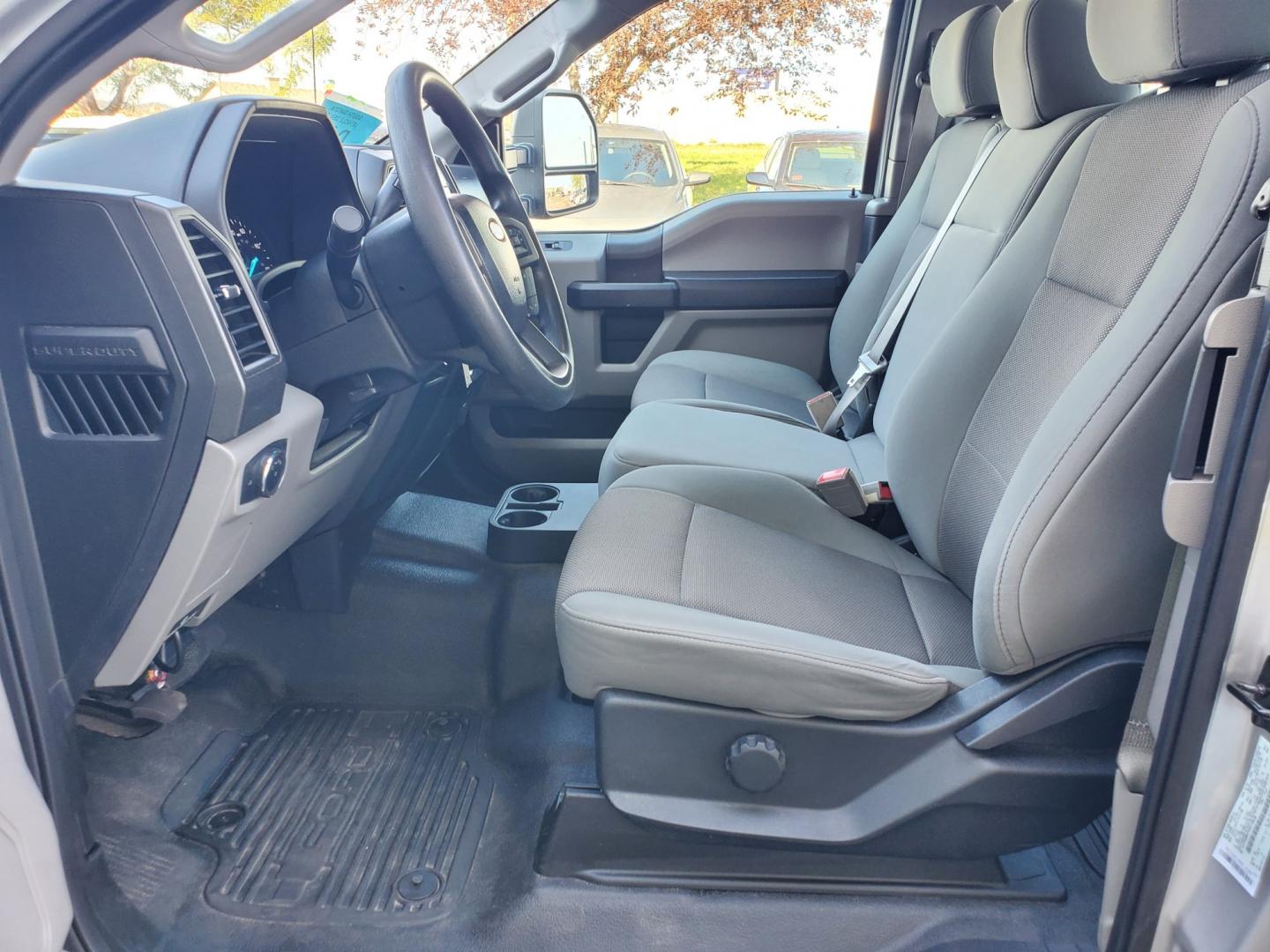 2019 Silver Ford F-250 SD XL SuperCab 4WD (1FT7X2B67KE) with an 6.2L V-8 2-VALVE SOHC EFI NA engine, 6-Speed Automatic W/ Selectshift transmission, located at 1600 E Hwy 44, Rapid City, SD, 57703, (605) 716-7878, 44.070232, -103.171410- Photo#9