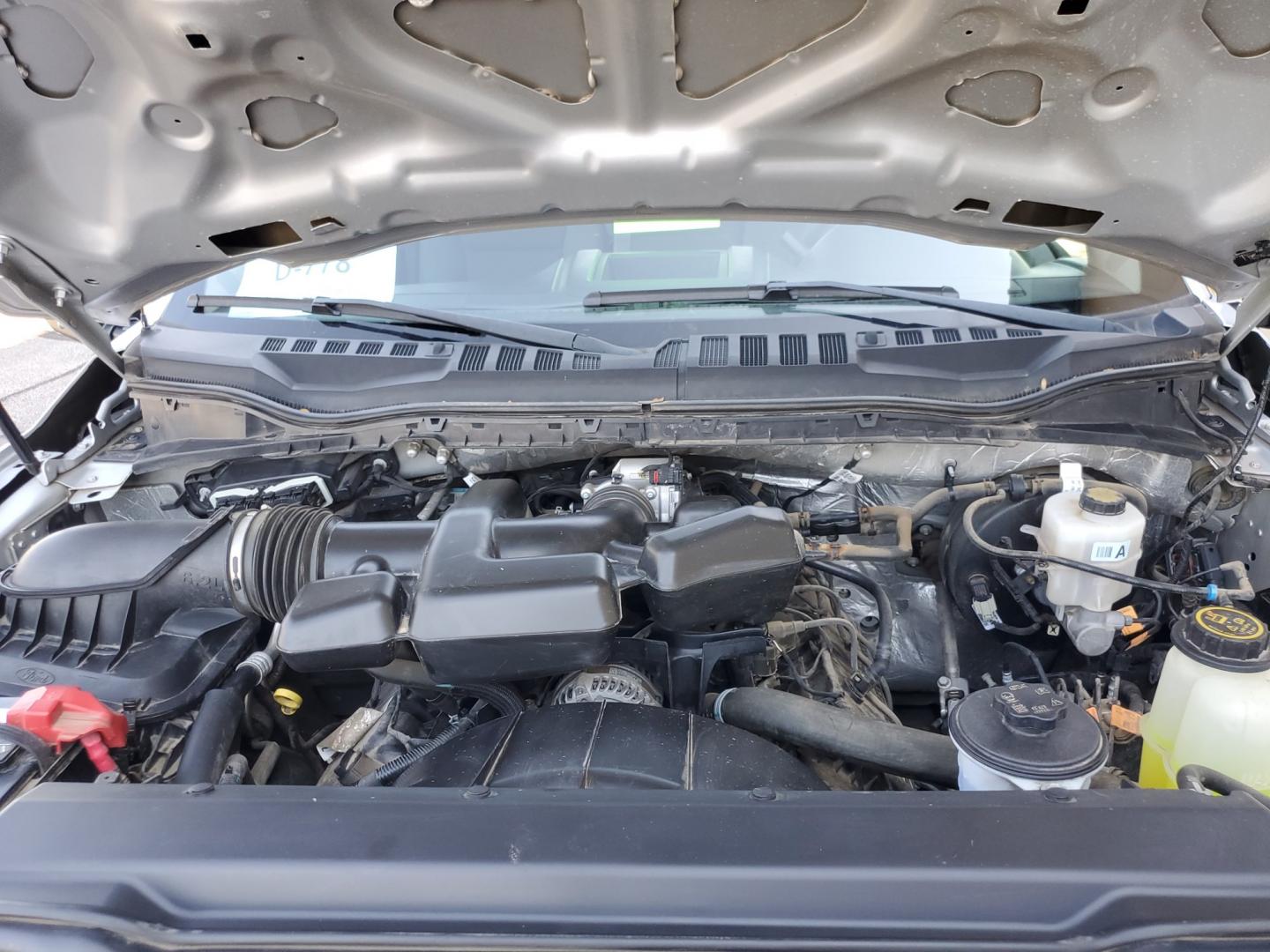 2019 Silver Ford F-250 SD XL SuperCab 4WD (1FT7X2B67KE) with an 6.2L V-8 2-VALVE SOHC EFI NA engine, 6-Speed Automatic W/ Selectshift transmission, located at 1600 E Hwy 44, Rapid City, SD, 57703, (605) 716-7878, 44.070232, -103.171410- Photo#29
