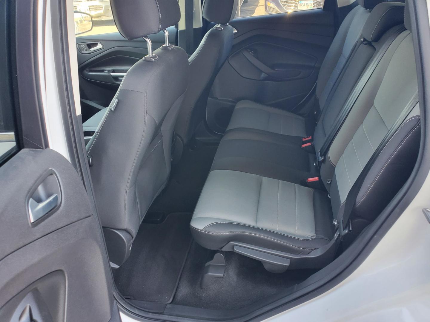 2016 White Ford Escape SE (1FMCU9GX6GU) with an 1.6L 4 Cyl Ecoboost` engine, 6-Speed Automatic W/ Selectshift transmission, located at 1600 E Hwy 44, Rapid City, SD, 57703, (605) 716-7878, 44.070232, -103.171410- Photo#11