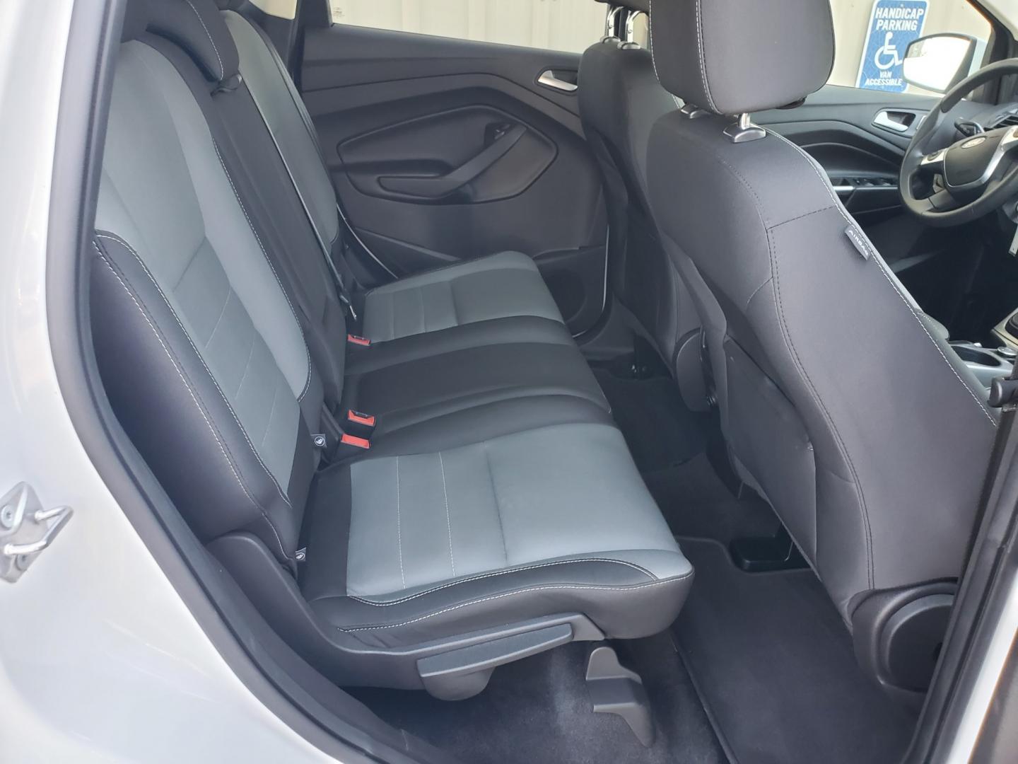 2016 White Ford Escape SE (1FMCU9GX6GU) with an 1.6L 4 Cyl Ecoboost` engine, 6-Speed Automatic W/ Selectshift transmission, located at 1600 E Hwy 44, Rapid City, SD, 57703, (605) 716-7878, 44.070232, -103.171410- Photo#12
