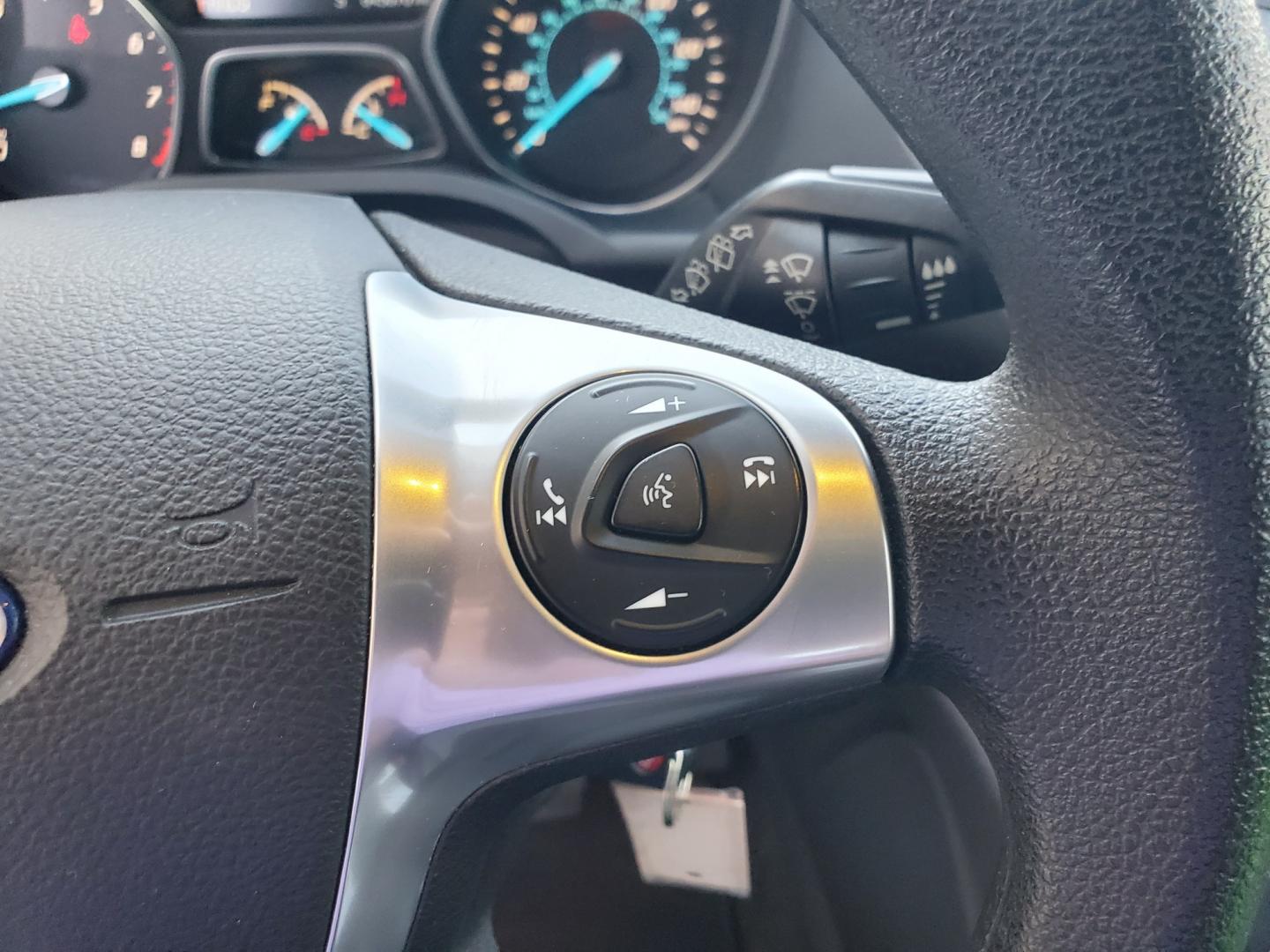 2016 White Ford Escape SE (1FMCU9GX6GU) with an 1.6L 4 Cyl Ecoboost` engine, 6-Speed Automatic W/ Selectshift transmission, located at 1600 E Hwy 44, Rapid City, SD, 57703, (605) 716-7878, 44.070232, -103.171410- Photo#17
